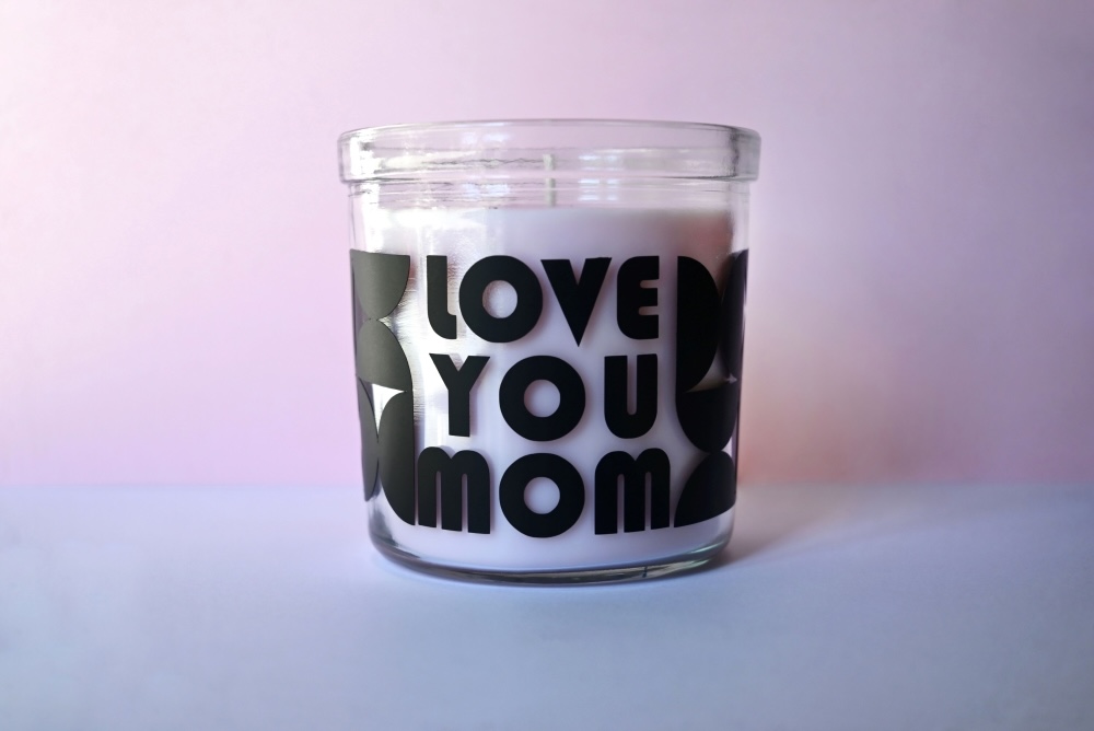 Love you mom candle-470003114_01.JPG